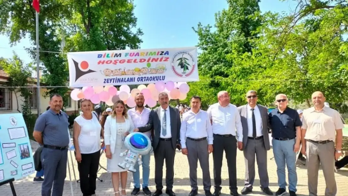 Köyceğiz Zeytinalanı Ortaokulu'nda Bilim Şenliği