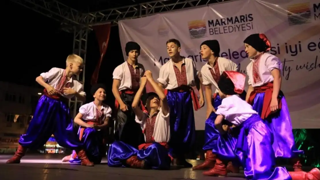 Marmaris'te Kutlamalar Devam Ediyor