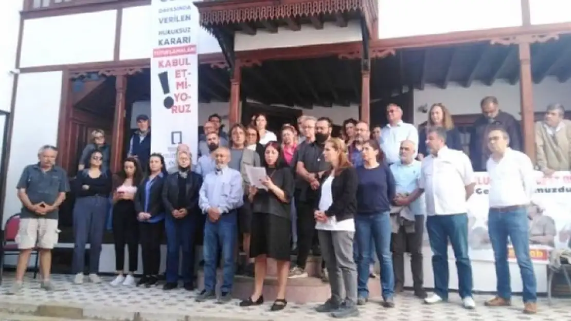 Muğla'da Gezi Kararlarına Karşı Adalet Nöbeti