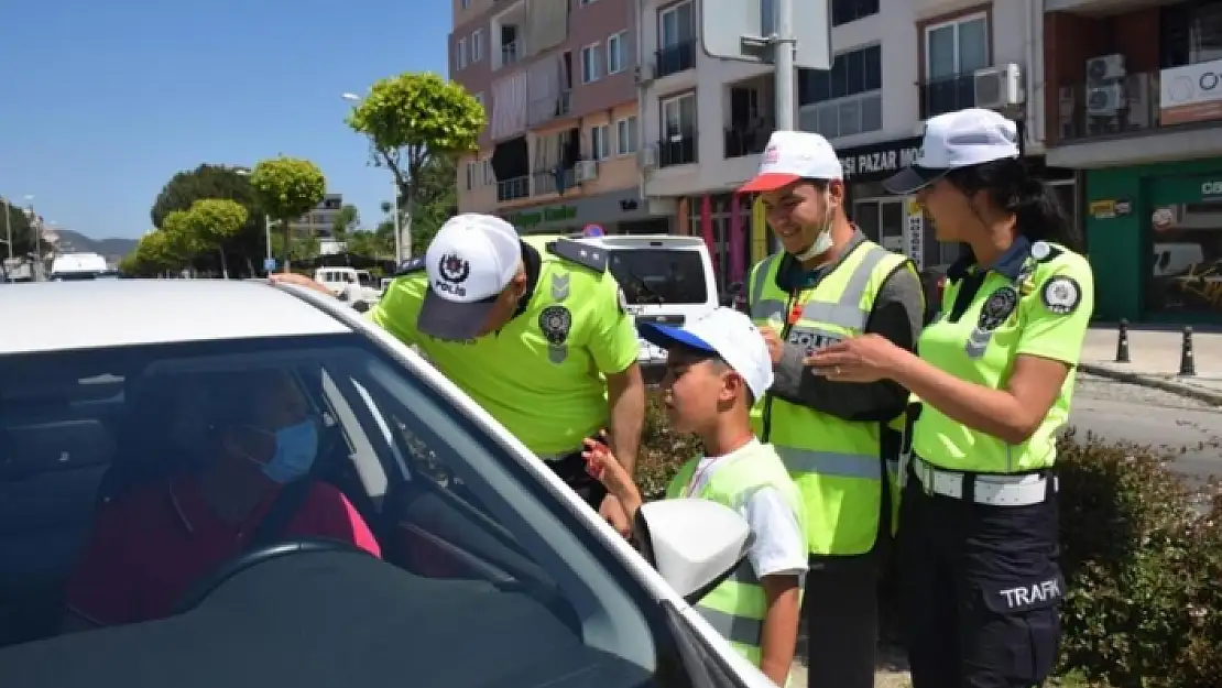 Ortaca'da Trafik Polisleri Engelli Öğrencilerle Buluştu