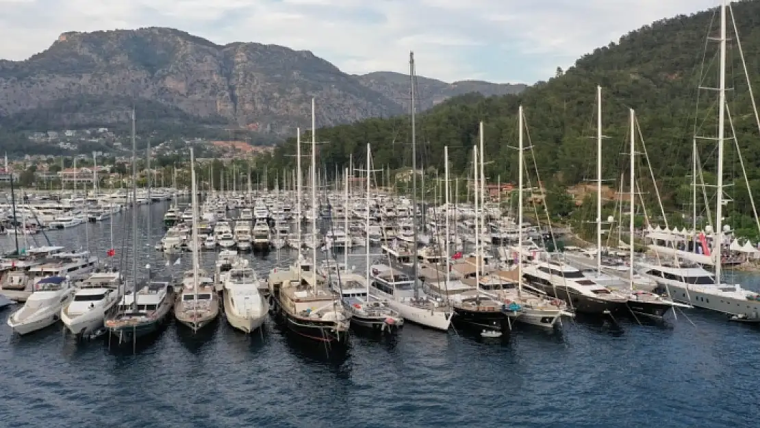 Turistler Birbirinden Lüks Bodrum Guletleriyle Maviliklere Yelken Açıyor