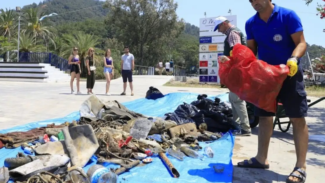 Denizden Çıkan Atıklar Göcek Meydanında Sergilendi