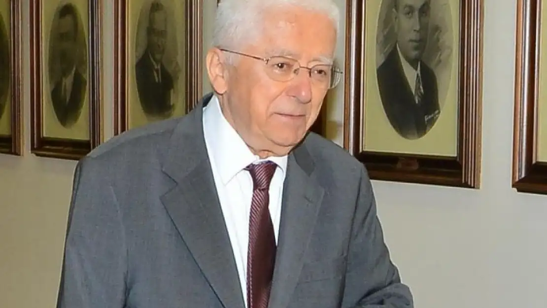 Eski Bakan Tarhan Erdem Bodrum'da Hayatını Kaybetti