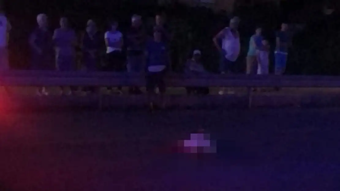 Fethiye'de Otomobilin Çarptığı Kadın Yaşamını Yitirdi, Eşi Ağır Yaralı