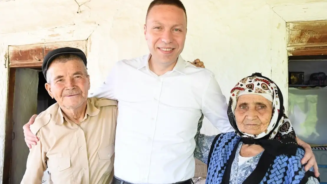 Milas Kaymakamı Mustafa Ünver Böke, Bahçe Mahallesi'nde Vatandaşları Ziyaret Etti