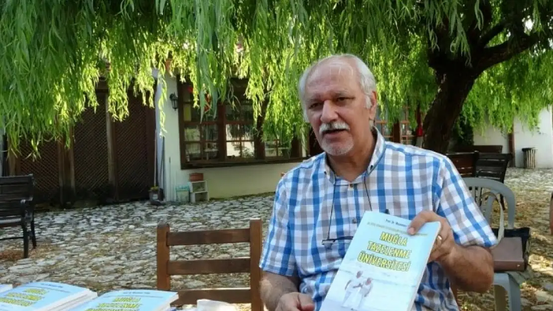 MSKÜ Öğretim Üyesi Prof. Dr. Tuna'nın 'Tazeleme Üniversitesi' Kitabı Okuruyla Buluştu