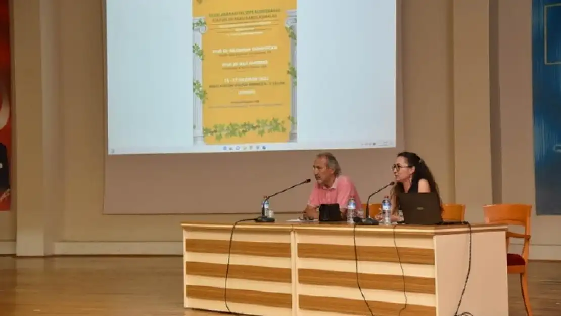 Muğla'da Uluslararası Felsefe Konferansı Başladı