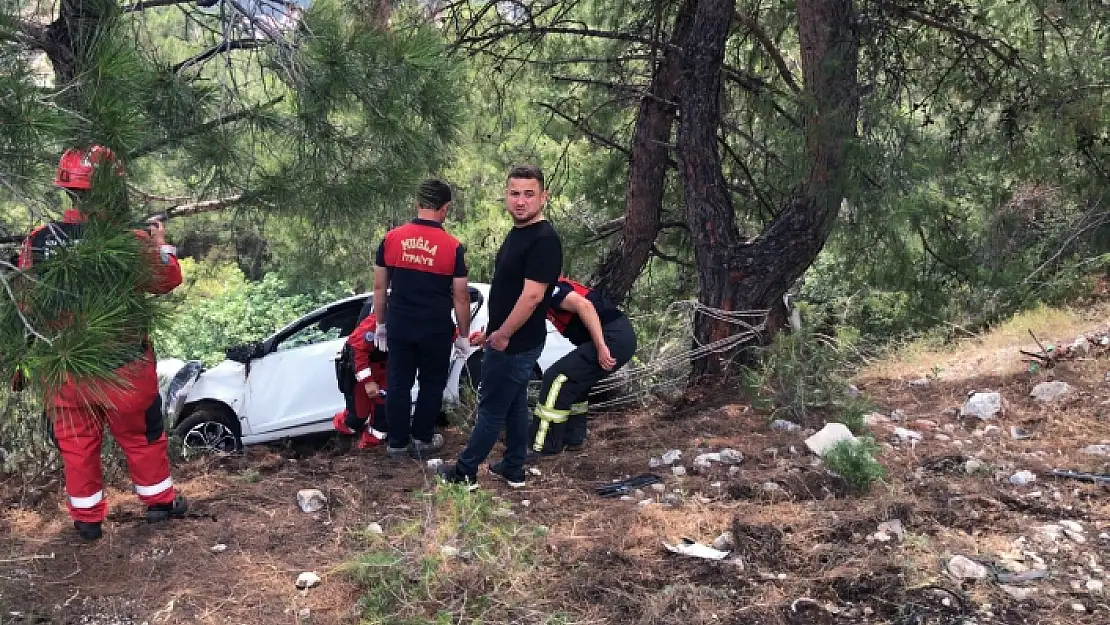 Muğla Sakartepe Rampasında Yoldan Çıkan Araç Ormanlık Alana Uçtu! 6 Yaralı