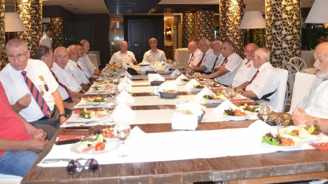 Başkan Oktay, Kıbrıs Gazileri ile Buluştu