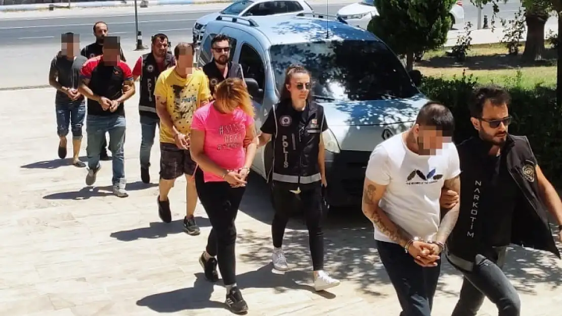 Milas'taki Uyuşturucu Ticaretine 5 Tutuklama