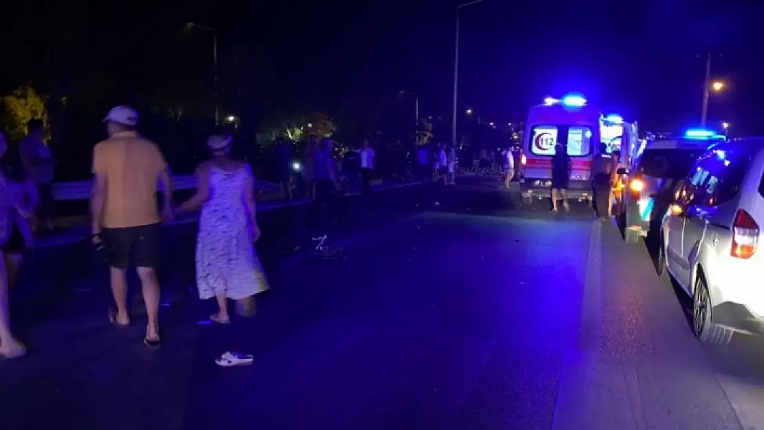Sahil Yolunda Feci Kaza: 3 Ölü