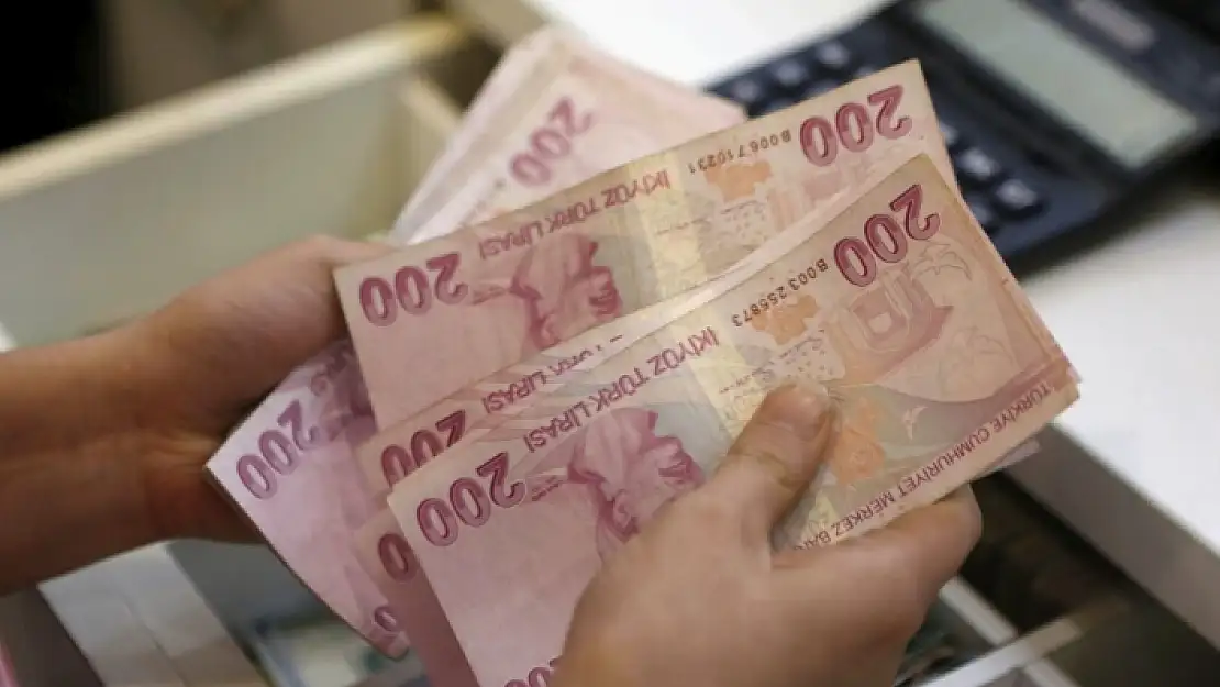 Açlık Sınırı Yeni Asgari Ücretin 1390 TL Üzerine Çıktı