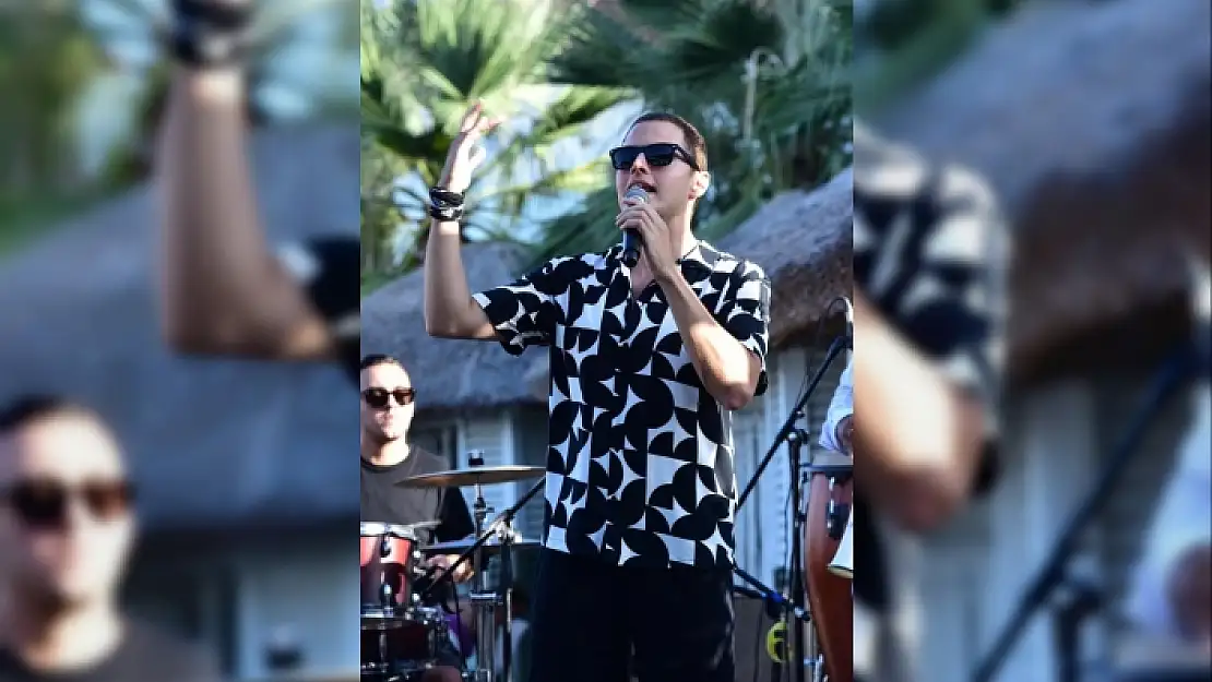Cevher Aksoy, Bodrum'daki Sahnede Devleşti