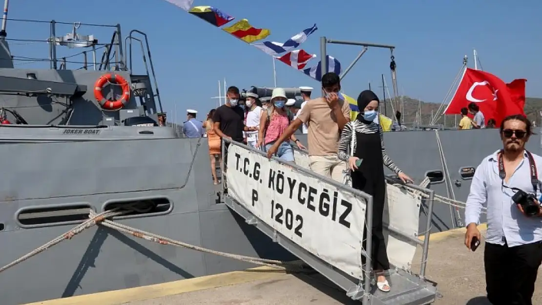 Fethiye'deki Askeri Gemiler Halkın Ziyaretine Açıldı