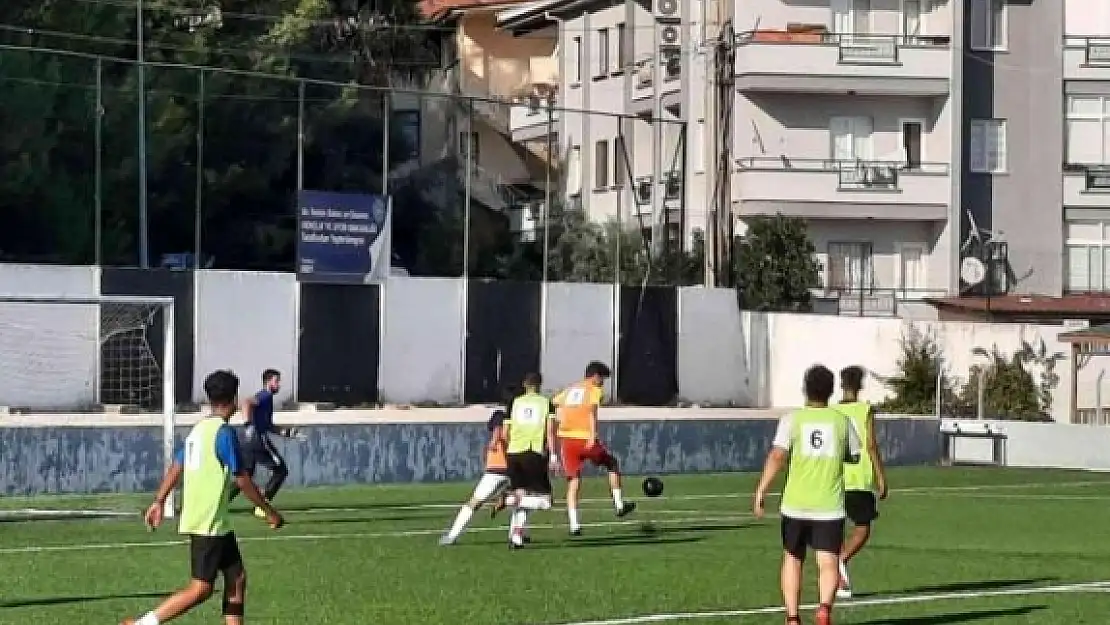 Marmaris'te Futbolcu Seçmeleri