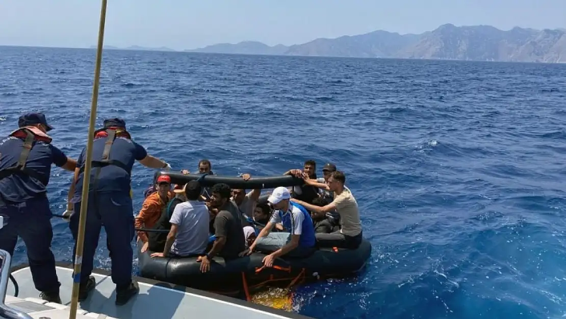 Marmaris'te 48 Düzensiz Göçmen Kurtarıldı