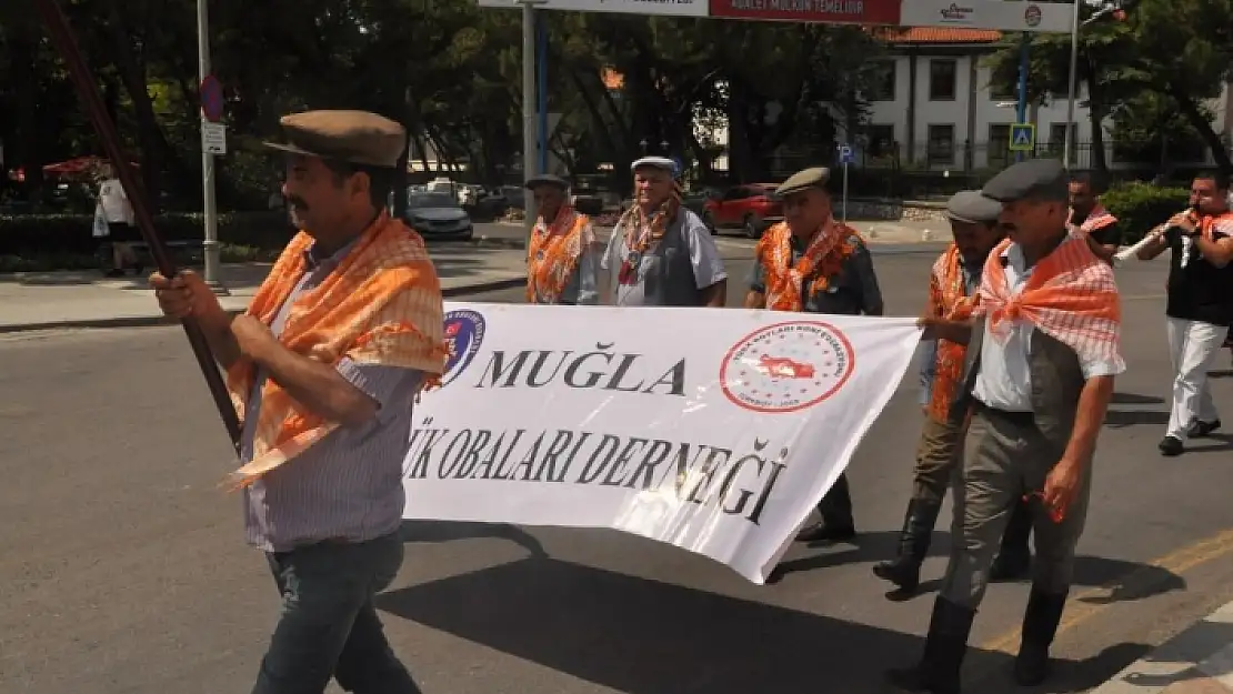 Menteşe'deki Yörükler Şehir Turunda Bir Araya Geldi