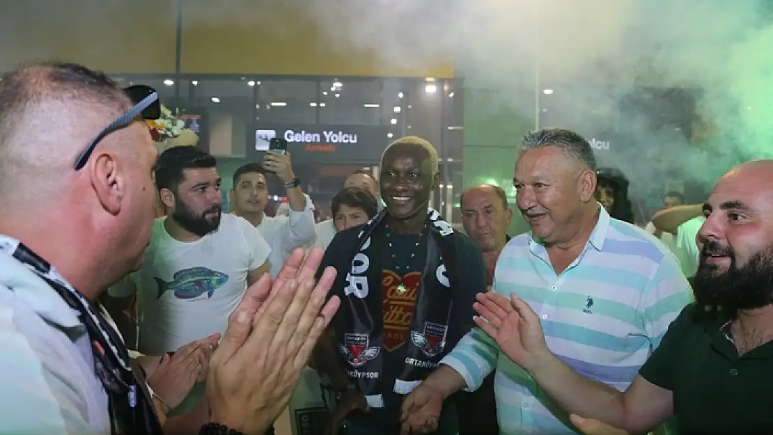 Yattara, Ortaköyspor ile Transfer Görüşmeleri Yapmak için Muğla'da