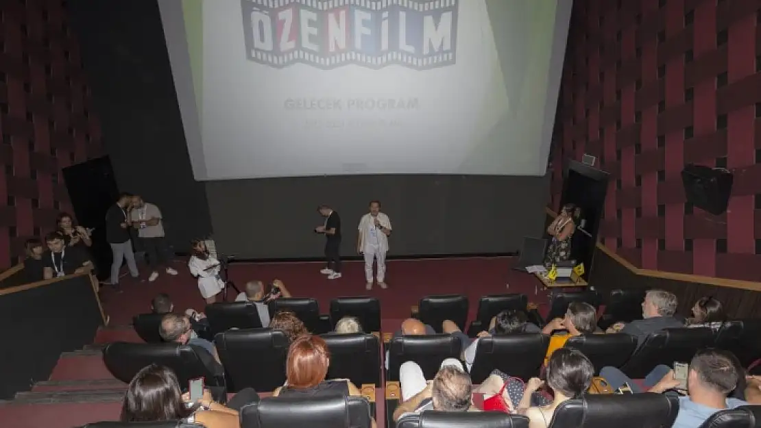 Bodrum'da Sinema Salonu Sahipleri Dijitale Savaş Açtı