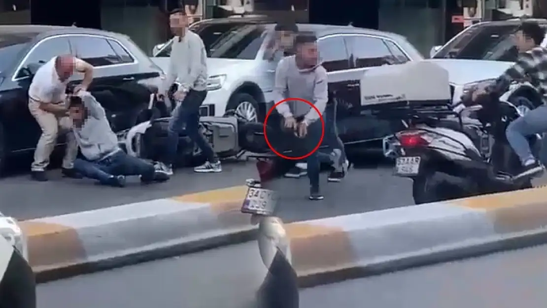 Cadde Ortasında Silahlı Çatışma: 2 Yaralı, 3 Gözaltı