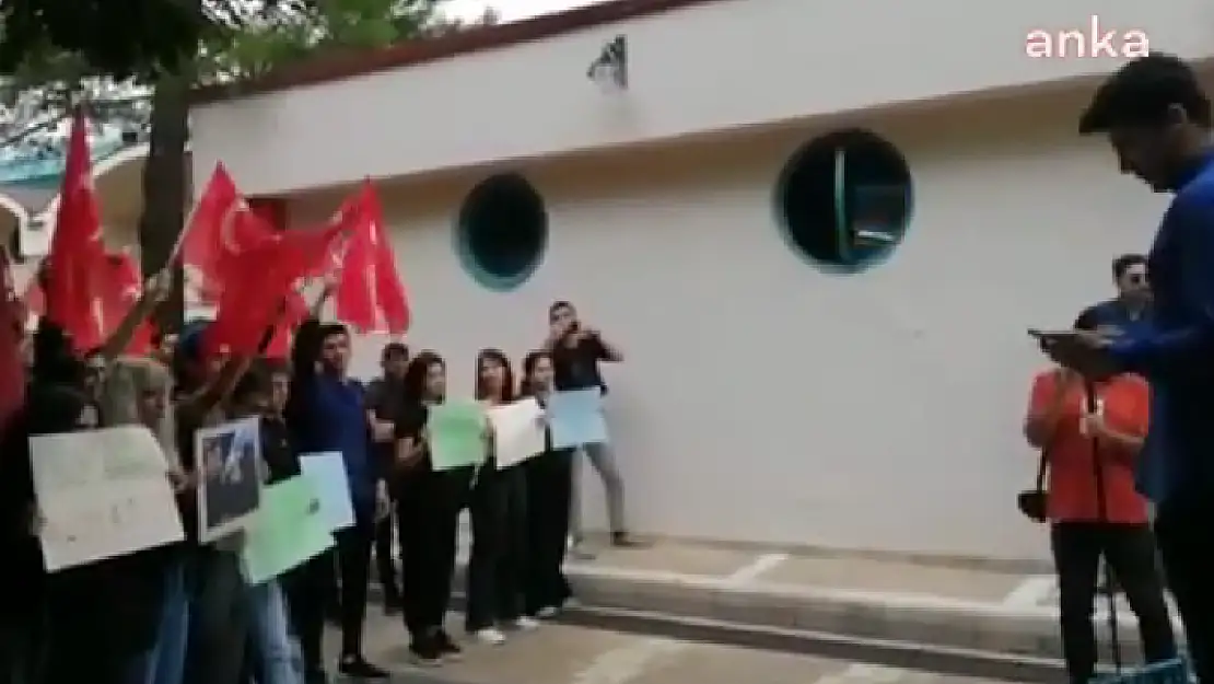 Mskü'de Öğrenciler Yemek Ücretlerine Gelen Zamma Tepki Gösterdi