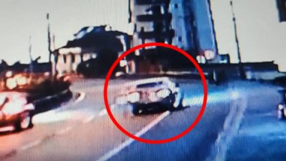 Şarampole Uçan Otomobilde Aynı Aileden 4 Kişi Can Verdi