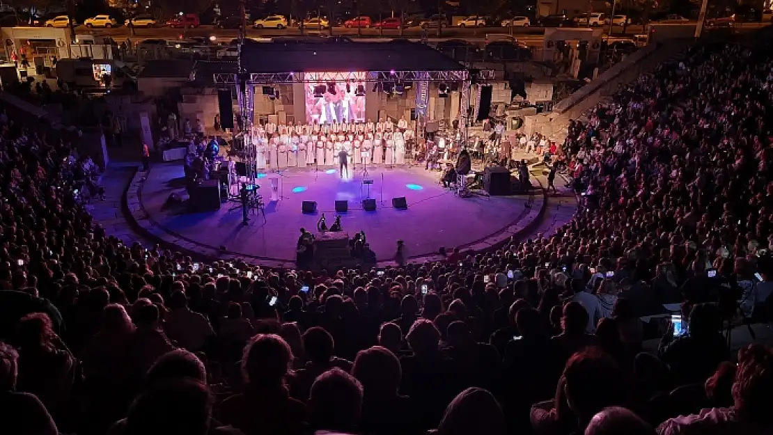 Zeki Müren, Ölüm Yıldönümünde Konserle Anıldı