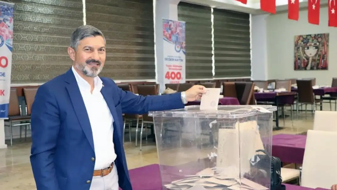 Eğitim Bir-Sen Muğla Şube Başkanı Önder Uçak Güven Tazeledi