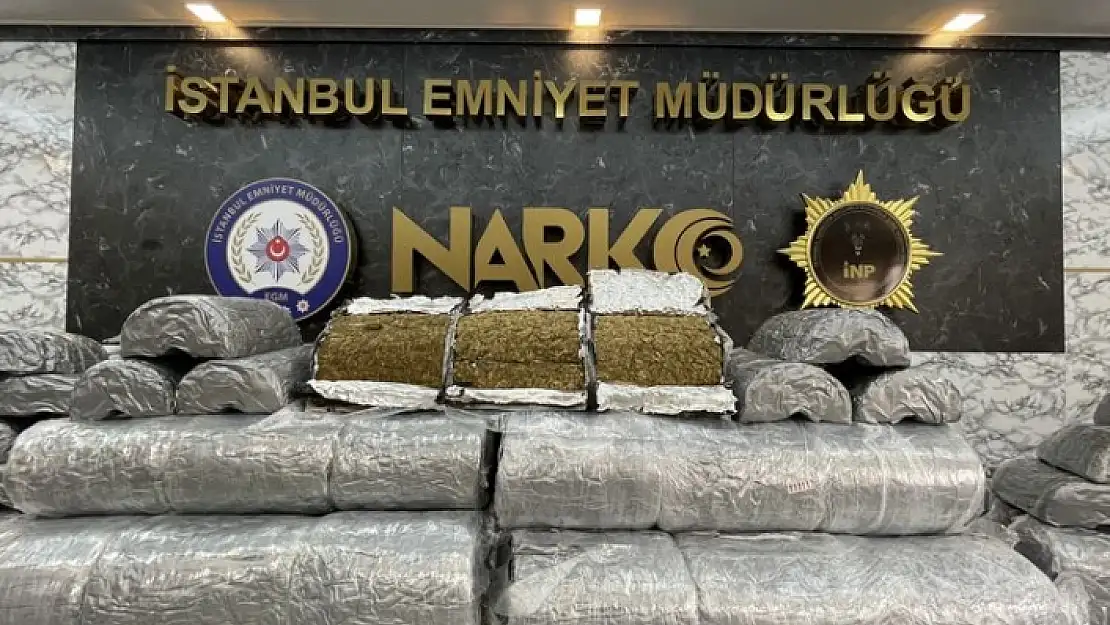 Kumaş Toplarının Arasında Gizlenmiş Halde 1 Ton 580 Kilo Uyuşturucu Ele Geçirildi