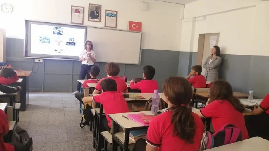 Muğla'da Öğrencilere 112 Çağrı Merkezi Tanıtıldı