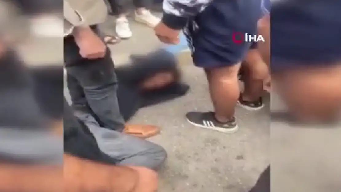 Otobüse Almadığı 17 Yaşındaki Genç Tarafından Bıçaklanan Şoför Yaşamını Yitirdi