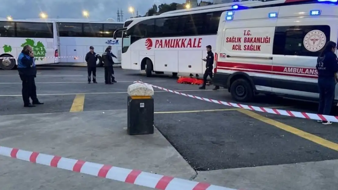Talihsiz Kadın Korkunç Kazada Feci Şekilde Can Verdi