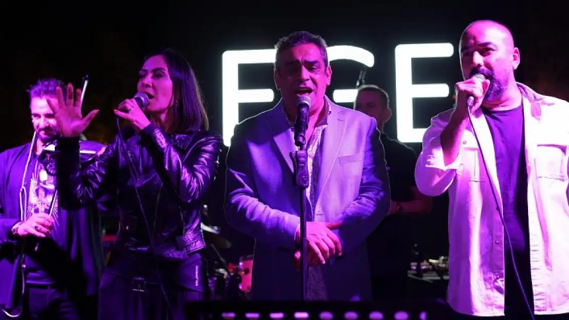 Bodrum'da Dolu Dolu Geçen Festivalde Gönüllerince Eğlendiler