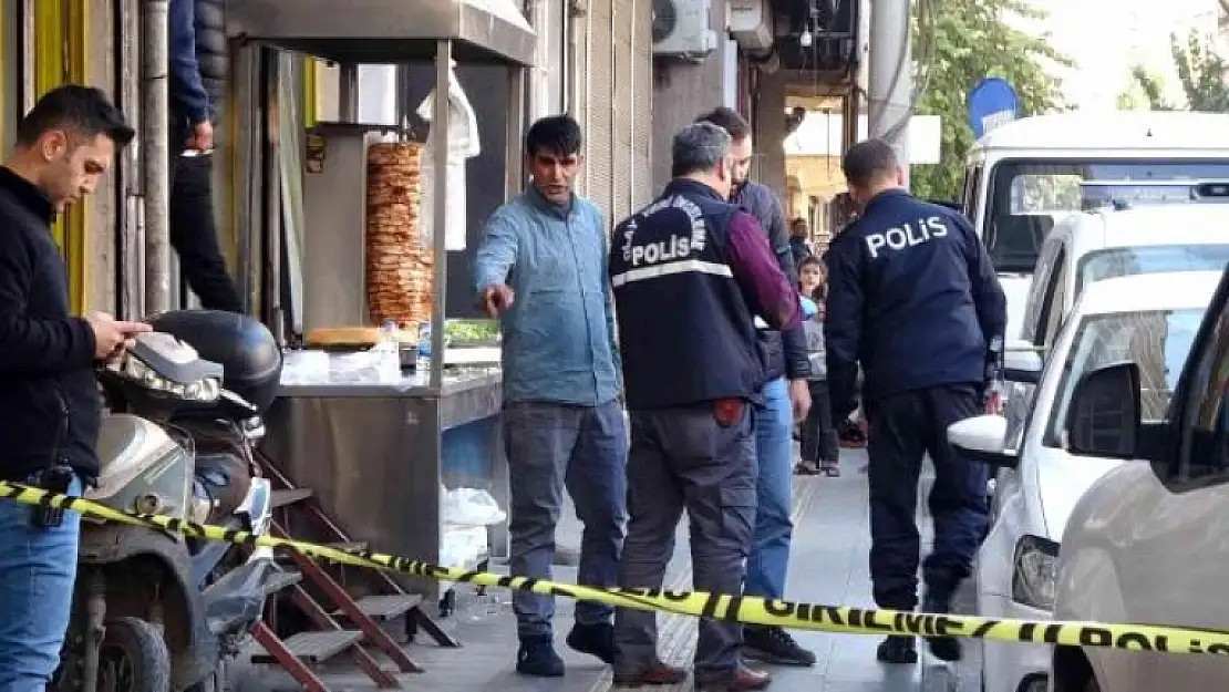 Çıkan Kavgada, 12 Yaşındaki Çocuk Başından Vuruldu