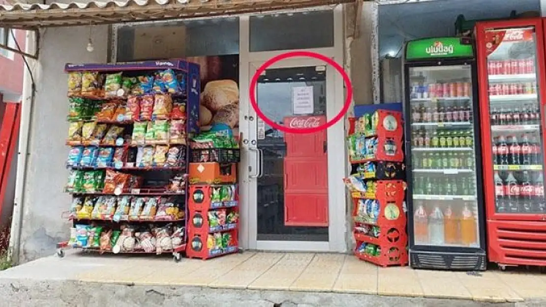 İsmini Vermeyen Bir İş İnsanı, Mahallenin Bakkaldaki 7 Bin TL'lik Veresiye Borcunu Ödedi
