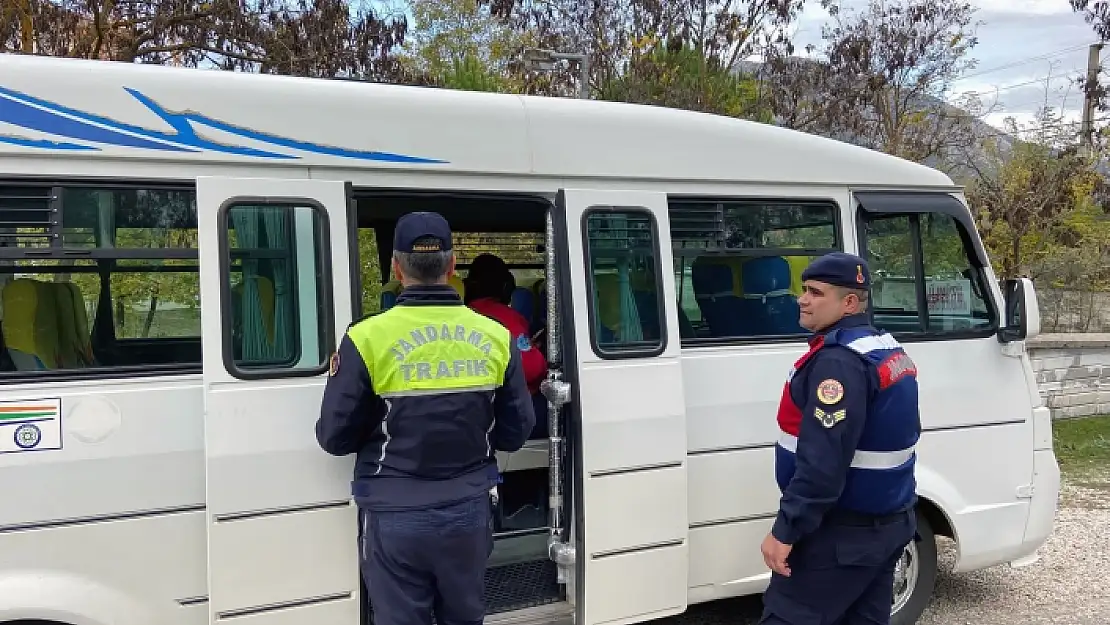 Muğla Jandarmasından Okul Çevreleri ve Servis Denetimi
