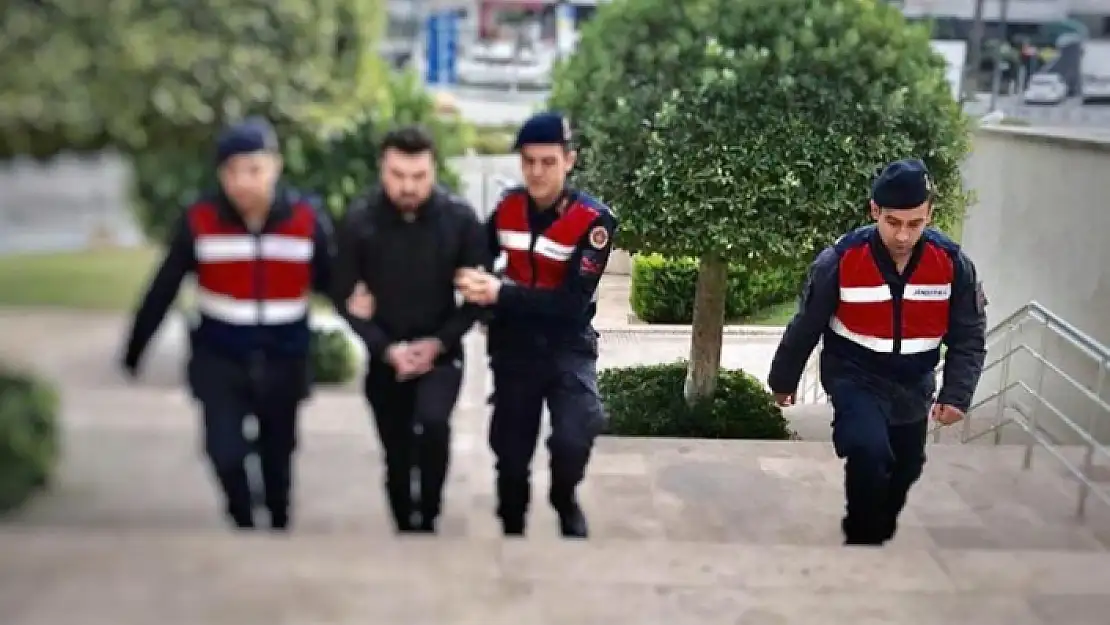 6 Yıl 3 Ay Kesinleşmiş Hapis Cezası Olan Şahıs Marmaris'te Yakalandı