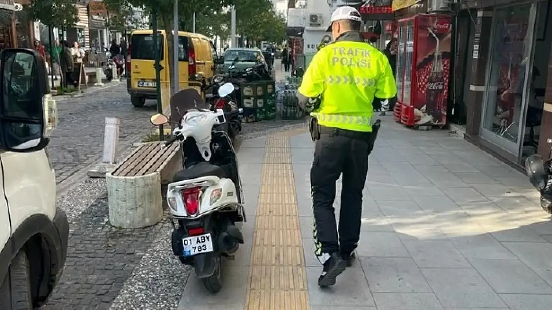 Datça'daki Ekipler Engelleri Kaldırıyor