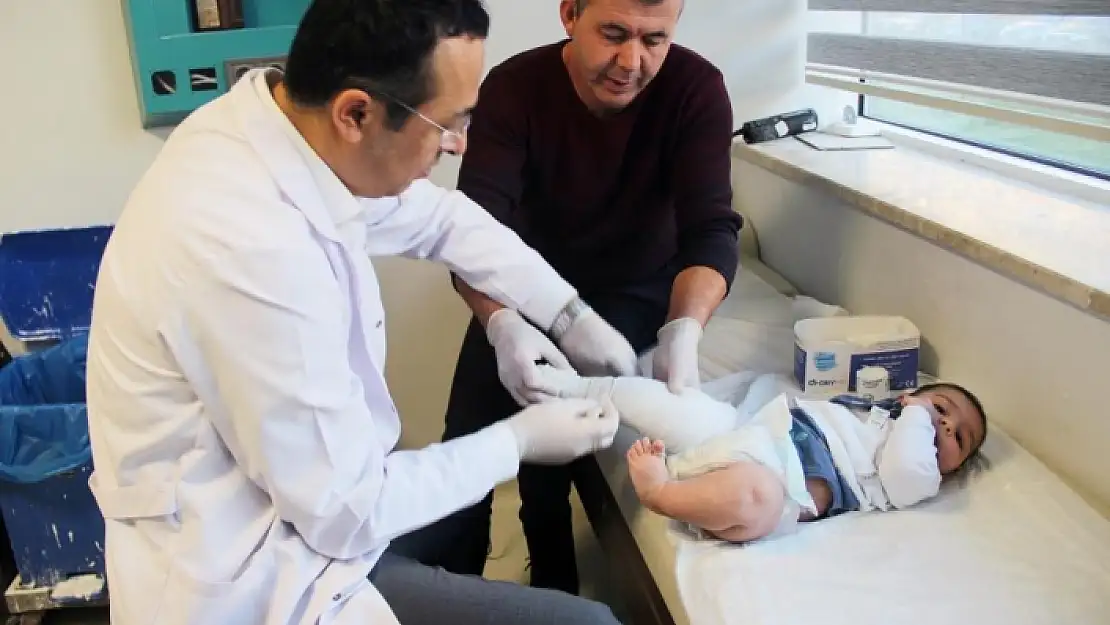 Doç. Dr. İmerci'den Yeni Doğan Çocuklar İçin Kalça Ultrasonu Uyarısı