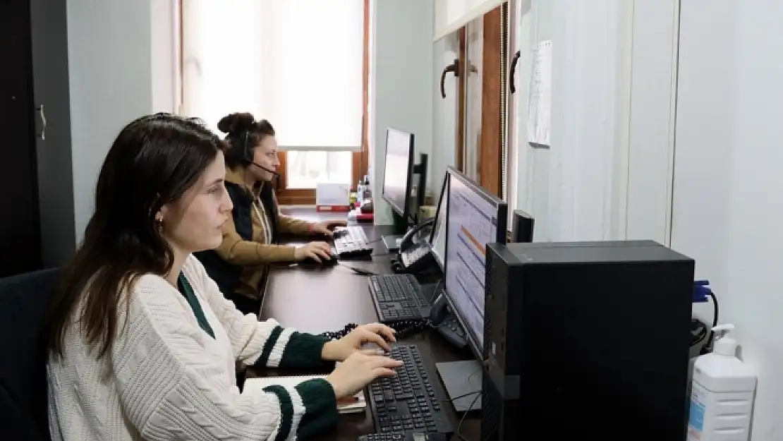 Menteşe'deki Çağrı Merkezi, Çözüm Köprüsü Olmaya Devam Ediyor