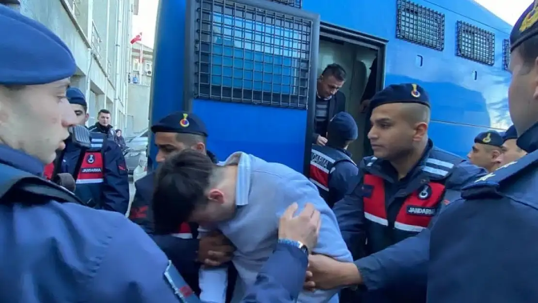 14 Yaşındaki İki Kıza Cinsel İstismar Davası Başladı