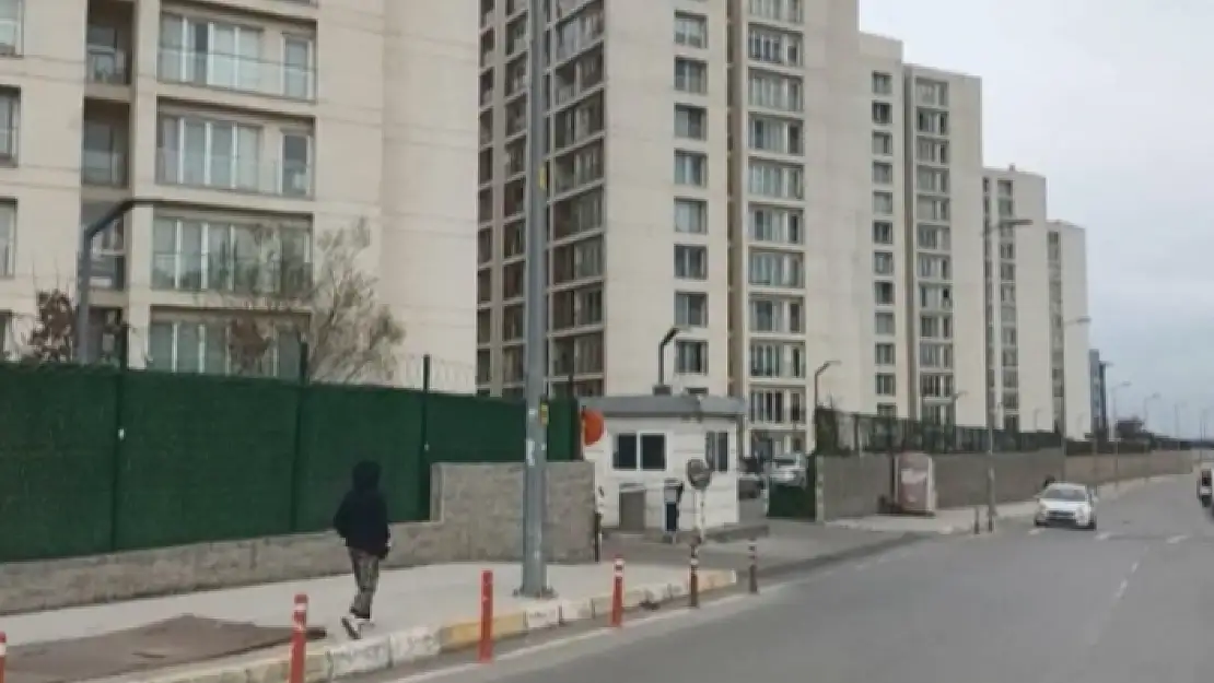 BİR EVDE BABA VE 3 ÇOCUĞUNUN CANSIZ BEDENİ BULUNDU