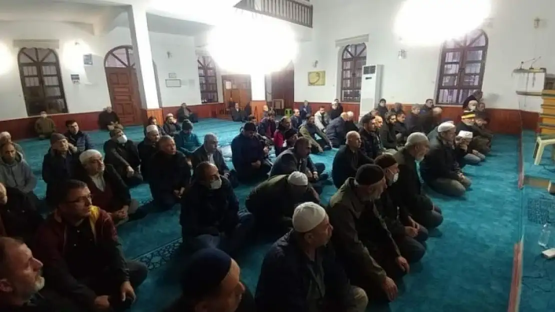 KÖYCEĞİZ'DE REGAİP KANDİLİ ÖZEL PROGRAMI DÜZENLENDİ