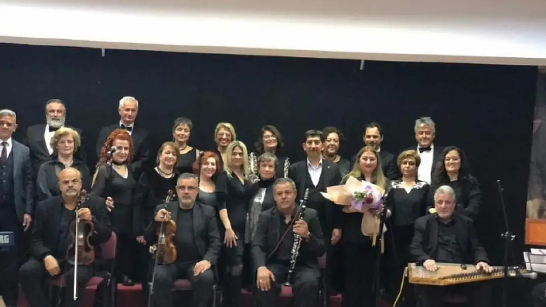 Köyceğiz'de Türk Sanat Müziği Konseri Yoğun İlgi Gördü