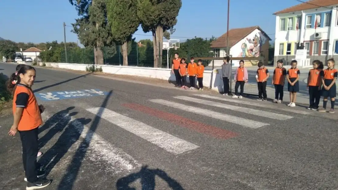 Köyceğiz'deki Okullarda Trafik Eğitimleri Sürüyor