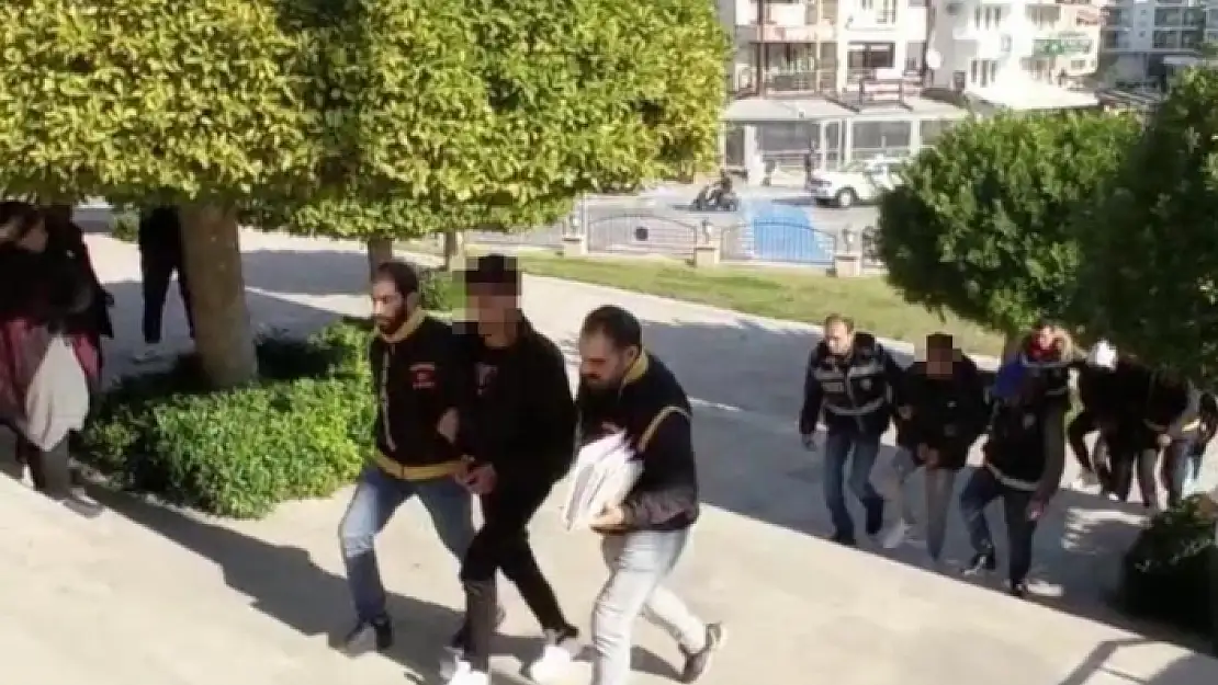 Marmaris'teki Barda Tartıştığı Kişiyi Vuran Şahıs Kıskıvrak Yakalandı