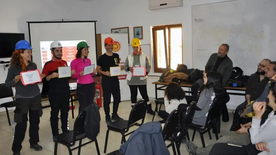 Muğla Büyükşehir İtfaiyesi, 277 Bin Kişiye Eğitim Verdi