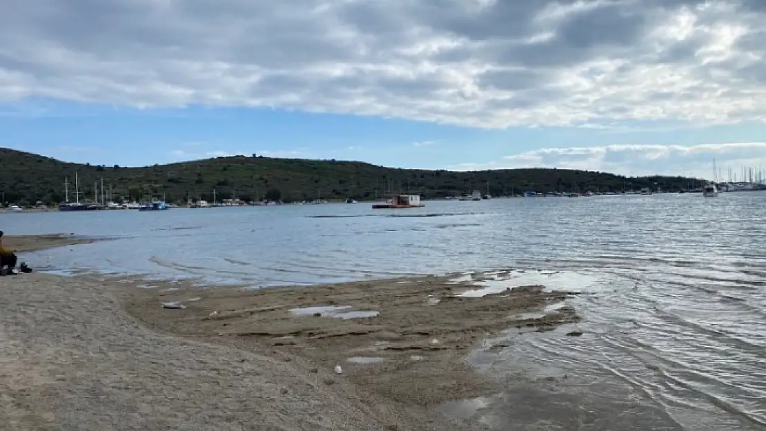BODRUM VE ORTACA'DA DENİZ SUYU ÇEKİLDİ