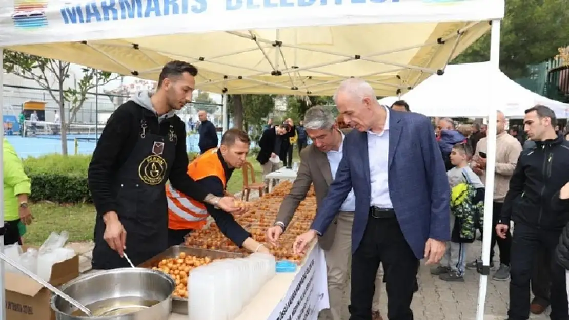 DEPREMDE YAŞAMINI YİTİRENLER İÇİN MARMARİS'TE LOKMA HAYRI YAPILDI