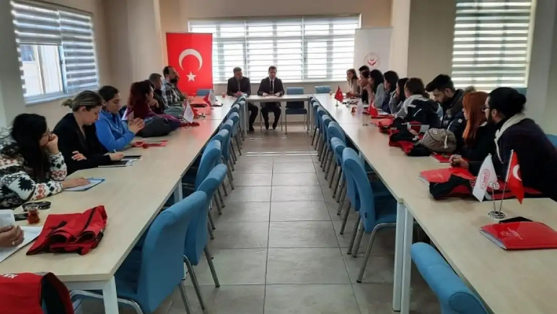 KIRMIZI YELEKLİLER MUĞLA'DAN DEPREM BÖLGESİ İÇİN YOLA ÇIKTI